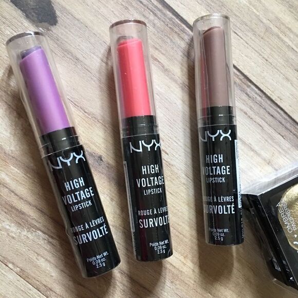 NYX beauty Lot 7 Pc Eye Shadow Lipsticks - Picture 2 of 5